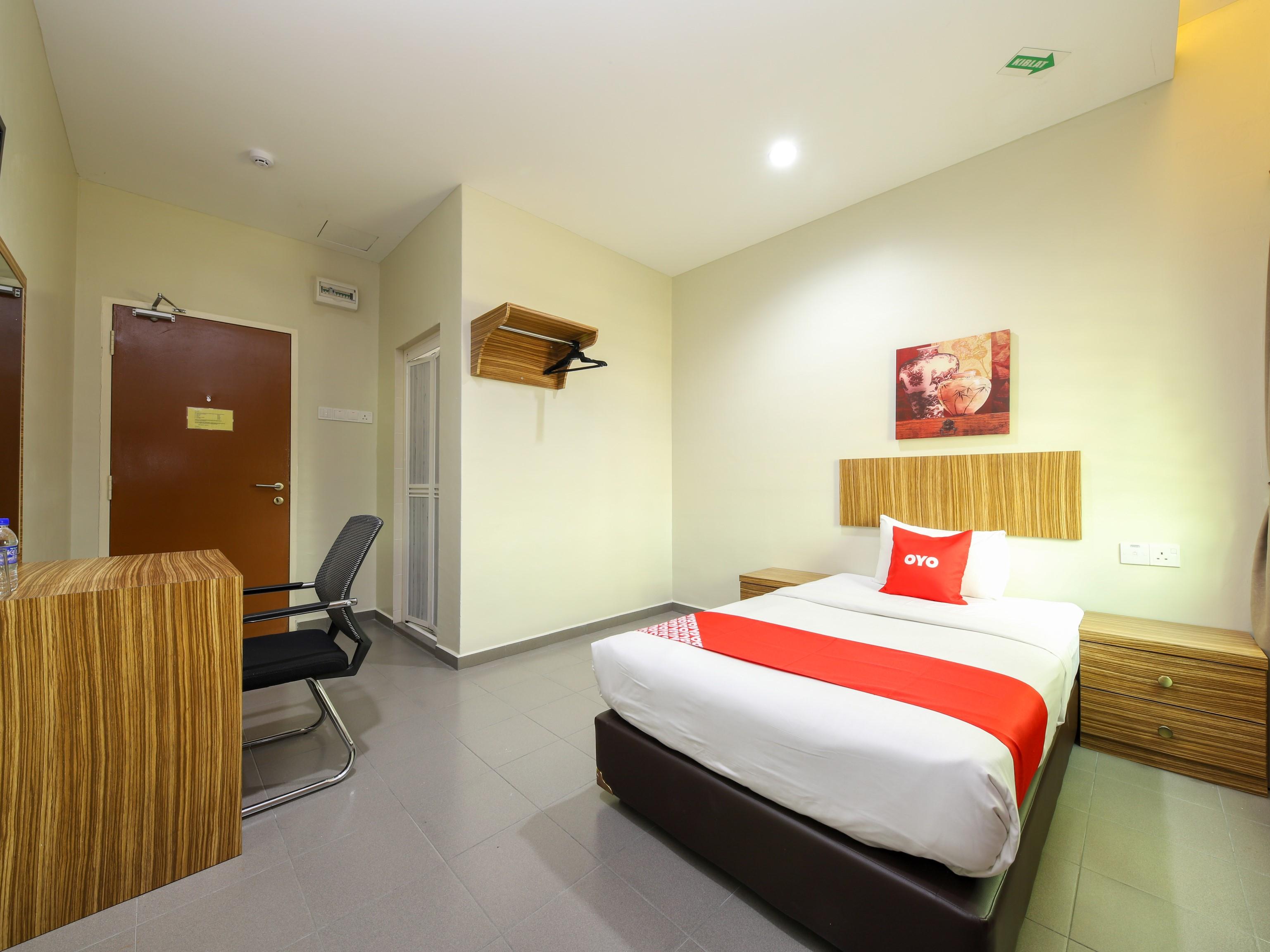 Oyo89839里亚兹酒店 Malacca 外观 照片