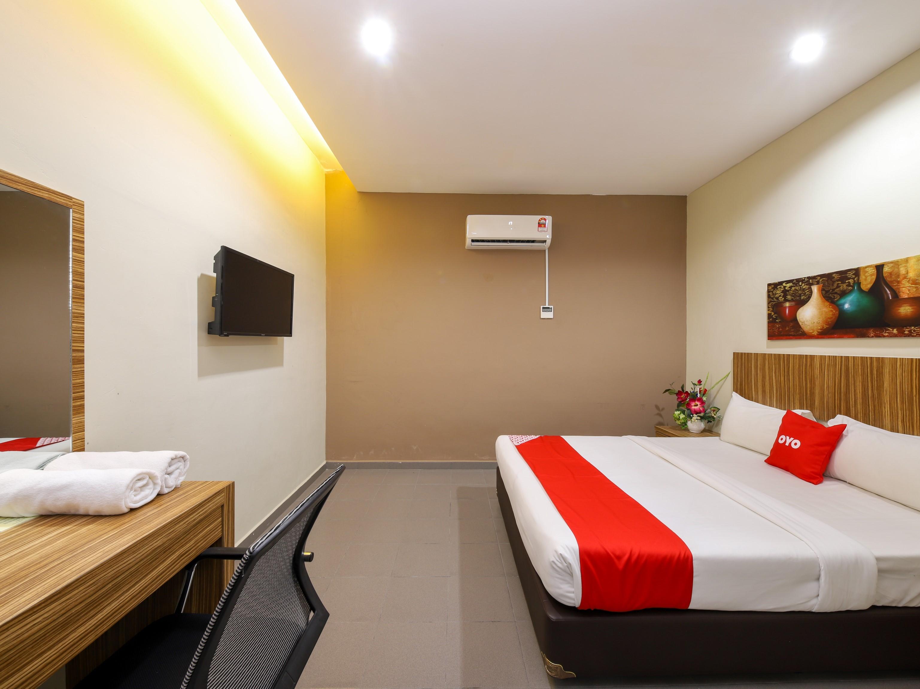 Oyo89839里亚兹酒店 Malacca 外观 照片