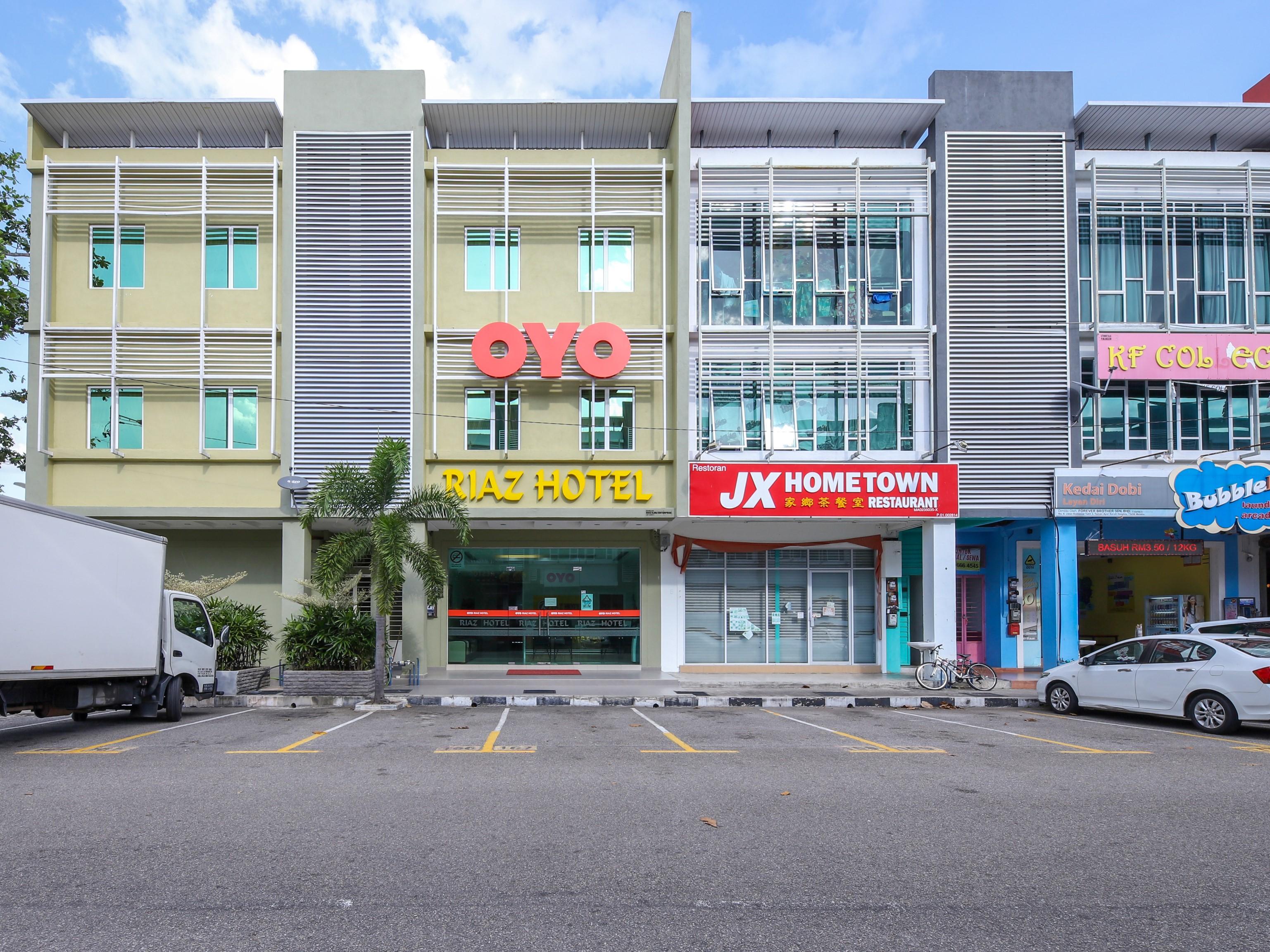 Oyo89839里亚兹酒店 Malacca 外观 照片