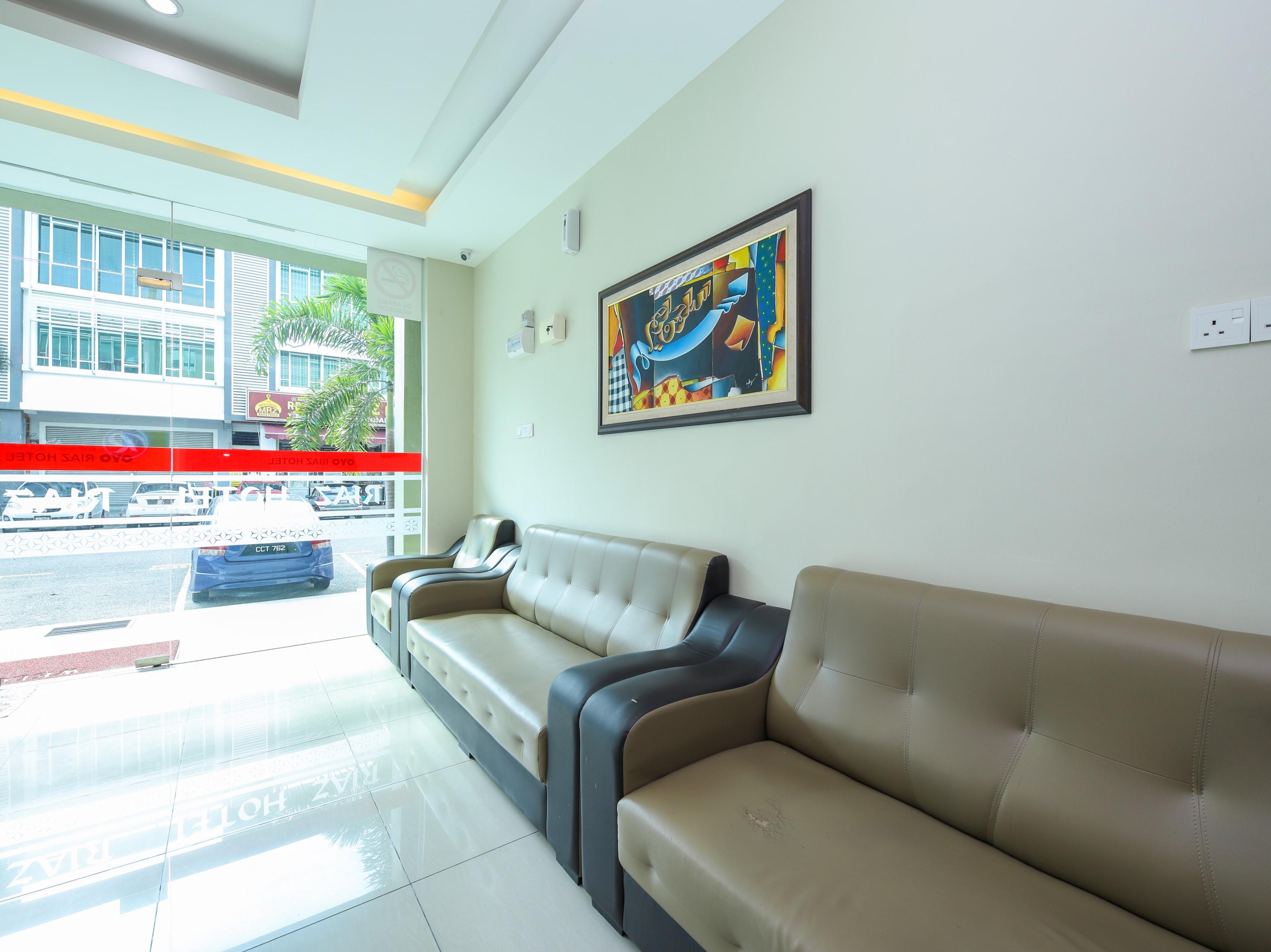 Oyo89839里亚兹酒店 Malacca 外观 照片